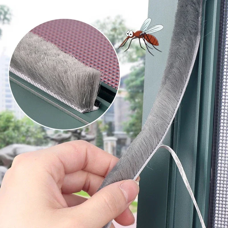 10M Self Adhesive Brush Strip  - Window Lock Bar reseña y precio